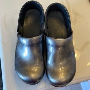 Dansko 40/9